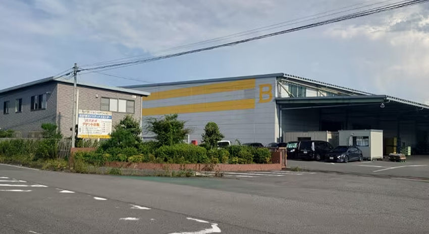 大翔トランスポート株式会社 役員 様 大翔トランスポート株式会社 東京パーツセンター センター長 様