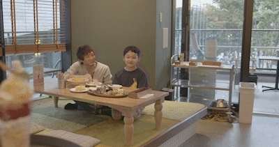動くServi
