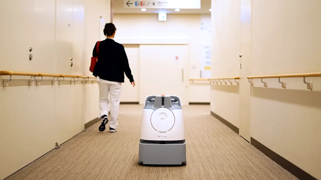 業務用ロボット Whiz ウィズ 導入事例 昭和大学江東豊洲病院 様