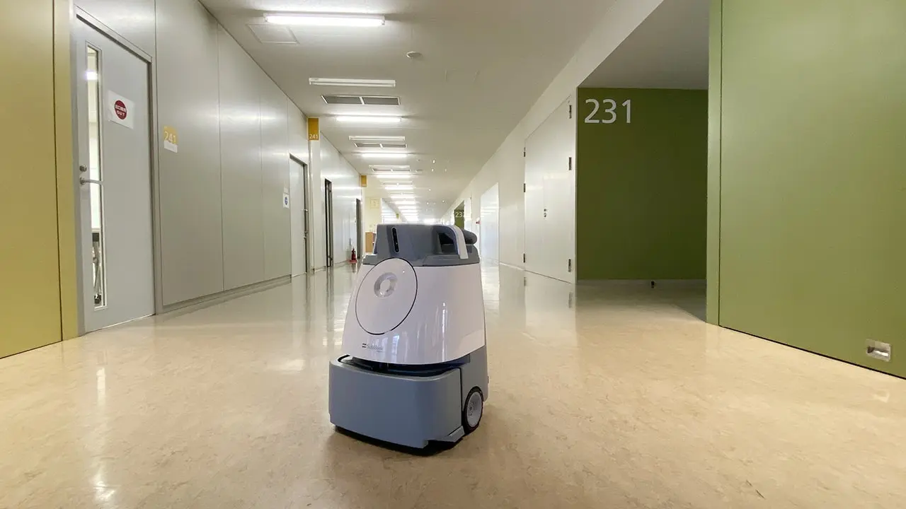 業務用ロボット Whiz ウィズ 導入事例 立命館大学 様